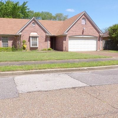 6656 Millgrove Park Dr, Bartlett, TN 38135