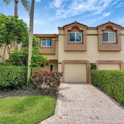 6772 Via Regina, Boca Raton, FL 33433