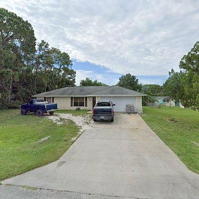 7003 Ocala Ave, Fort Pierce, FL 34951