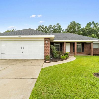 7109 Woodside Rd, Pensacola, FL 32526