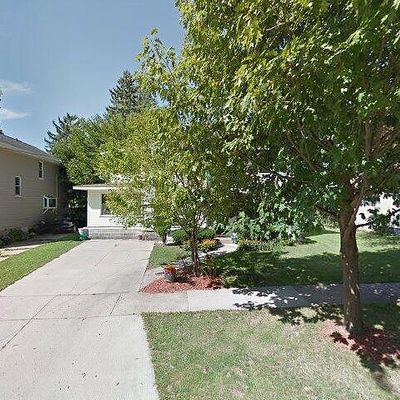 713 Yuba St, Janesville, WI 53545