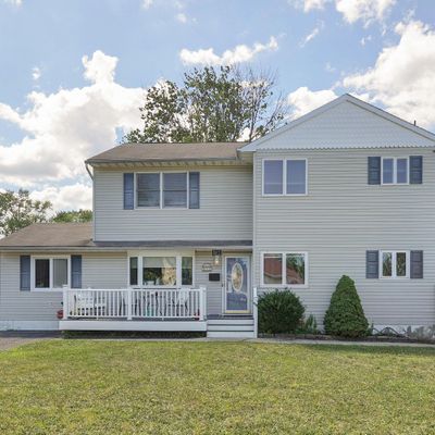 6 Murphy Rd, Port Monmouth, NJ 07758