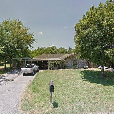 604 Julie Ln, Highlands, TX 77562