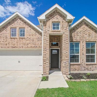 615 Rain Cloud Dr, Baytown, TX 77523