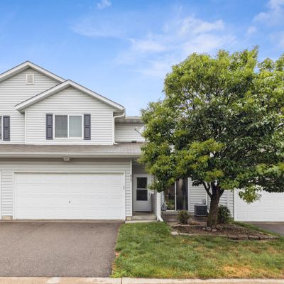 615 Roundhouse St, Shakopee, MN 55379