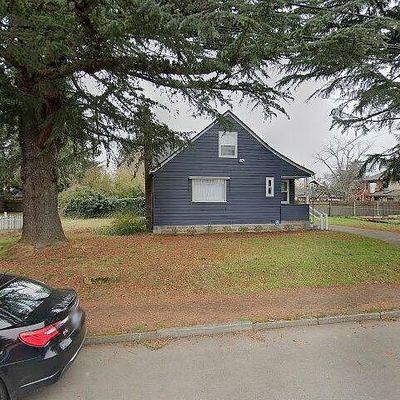 6231 Se Flavel St, Portland, OR 97206