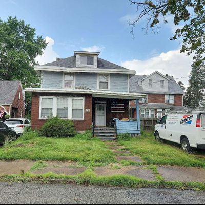 627 Kimball Ave, New Kensington, PA 15068