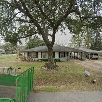808 S Fenner Ave, Cleveland, TX 77327