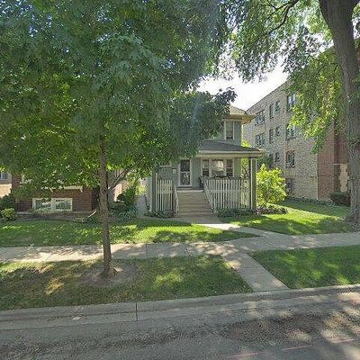 812 S Maple Ave, Oak Park, IL 60304