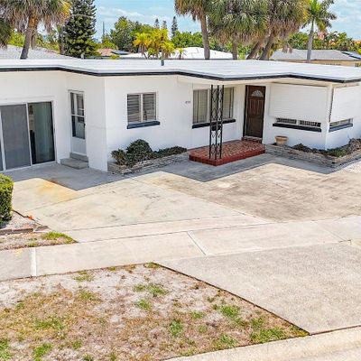 8701 W Gulf Blvd, Treasure Island, FL 33706