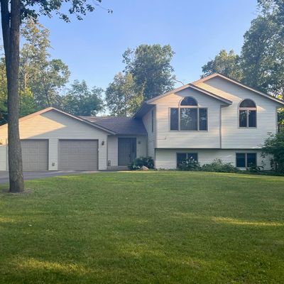 880 Carlos Timbers Dr Ne, Alexandria, MN 56308