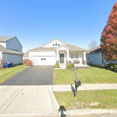 7292 Emerald Tree Dr, Canal Winchester, OH 43110