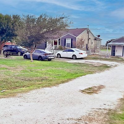 7759 County Road 2431, Sinton, TX 78387