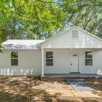 777 W Main St, Senatobia, MS 38668