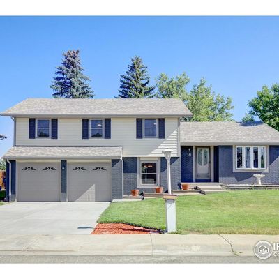 8 Burlington Dr, Longmont, CO 80501