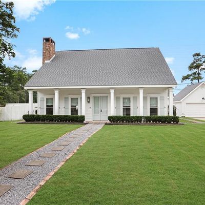 100 Tunica Pl, Mandeville, LA 70471