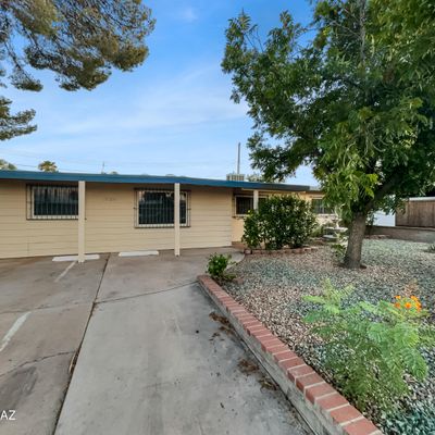 909 W King St, Tucson, AZ 85705