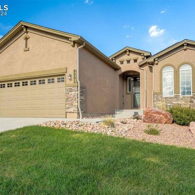 9201 Sunstone Dr, Colorado Springs, CO 80924