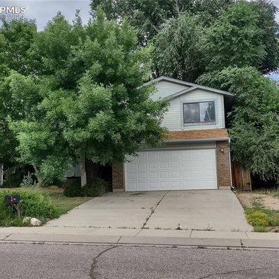 115 Monk St, Colorado Springs, CO 80911