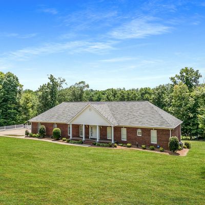 117 Clairmont Dr, Dickson, TN 37055