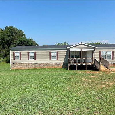 123 Country Place Cir, Seneca, SC 29678