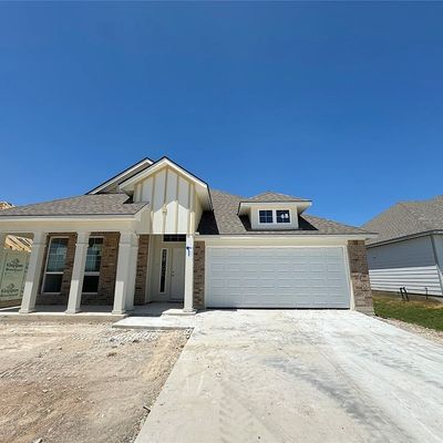 105 Lazy Lizzy Rd, Jarrell, TX 76537