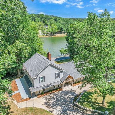 106 Lakewood Dr, Dickson, TN 37055