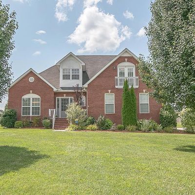 109 Hunters Ridge Dr, Tullahoma, TN 37388