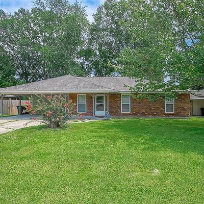 15342 Country Rd, Greenwell Springs, LA 70739