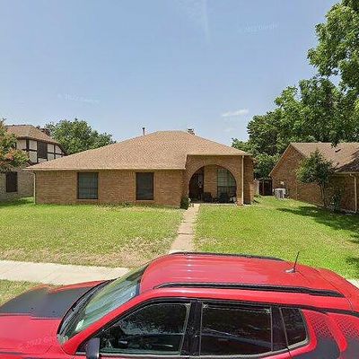 1545 Glenmore Dr, Lewisville, TX 75077