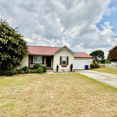 138 Maplewood Ln, Albertville, AL 35950