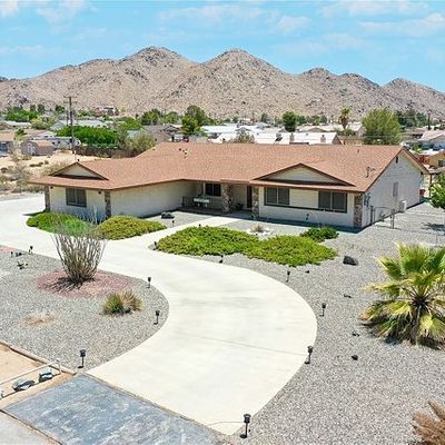 19225 Corwin Rd, Apple Valley, CA 92307