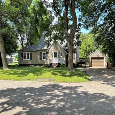 195 W Belle Vue Rd, Fairmont, MN 56031