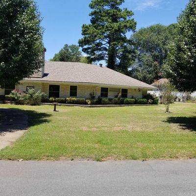 1618 Circle Dr, Malvern, AR 72104