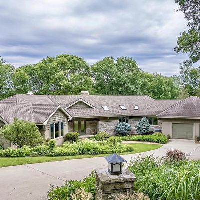 1627 S Springs Dr, Spring Green, WI 53588