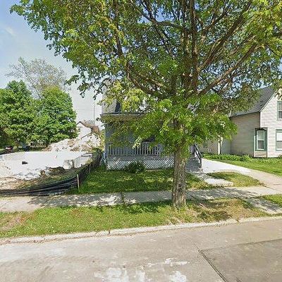 1719 Center St, Racine, WI 53403