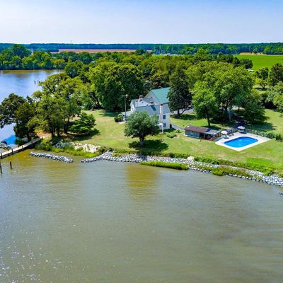 2208 Horns Point Rd, Cambridge, MD 21613