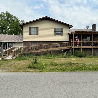 223 E Indiana Ave, Whitwell, TN 37397