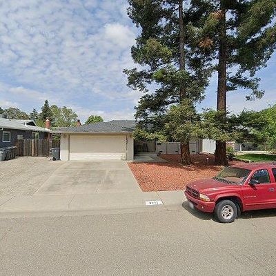 2331 Clemson Dr, Davis, CA 95618