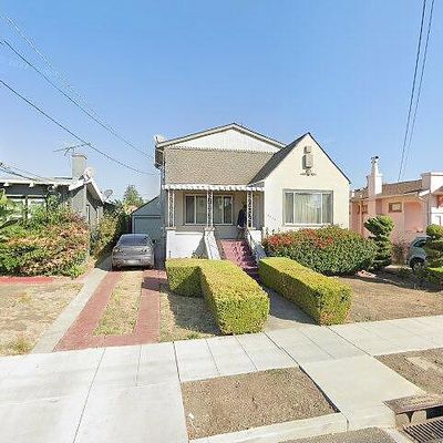 2445 66 Th Ave, Oakland, CA 94605