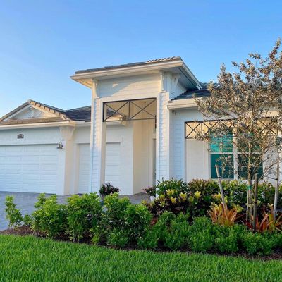 2061 Se Mosaic Blvd, Port Saint Lucie, FL 34984