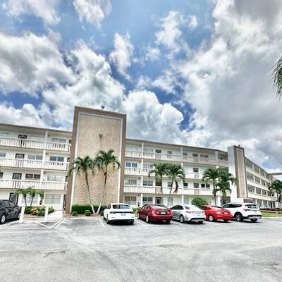 2078 Guildford E, Boca Raton, FL 33434