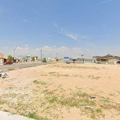 2872 Sammy Cervantes St, El Paso, TX 79938