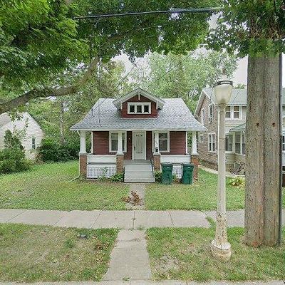 307 S Fairview Ave, Lansing, MI 48912