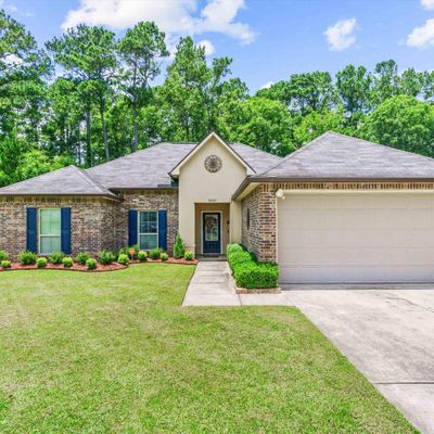 25937 Bronzewood St, Denham Springs, LA 70726