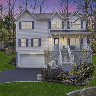 26 Grand Tour, Highlands, NJ 07732