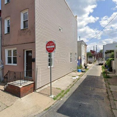 2609 Almond St, Philadelphia, PA 19125