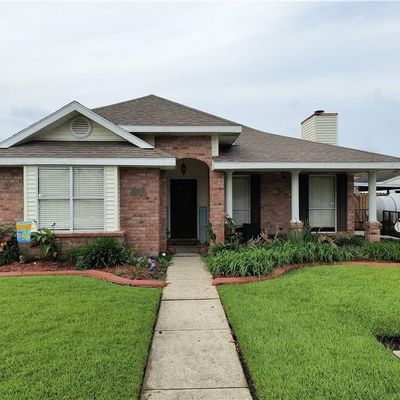 2740 Varnado St, Marrero, LA 70072