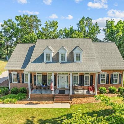 279 Ashmoor Ln, Lexington, NC 27295