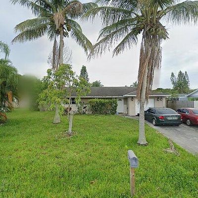 3562 Quentin Ave, Boynton Beach, FL 33436